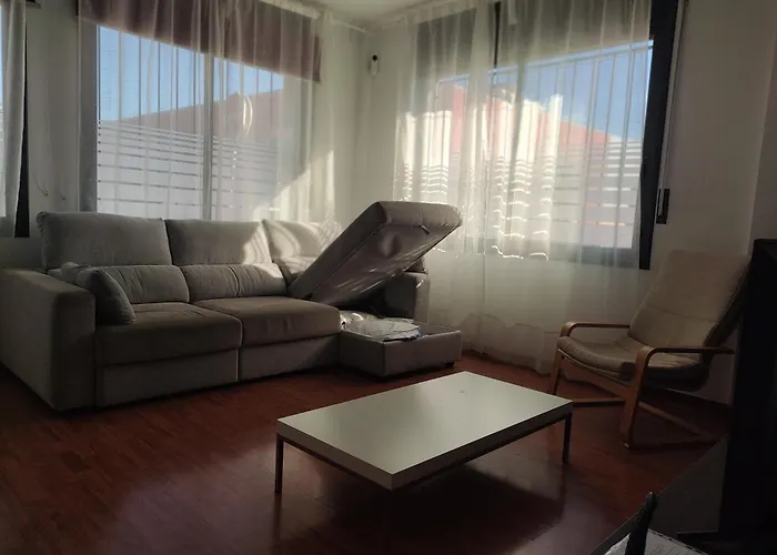 Ap4Us B1 - Apartment For Us - Sightseeing & Beach Near To Barcelona